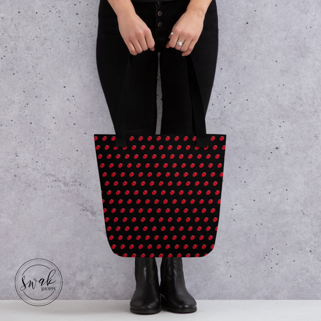 Swak Lips Illustration Pattern Black Tote Bag